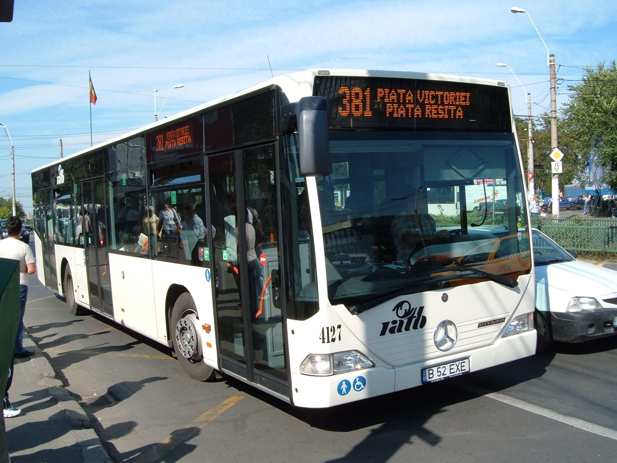 STB face schimbări de la 1 iulie. Liniile a două autobuze vor fi comasate