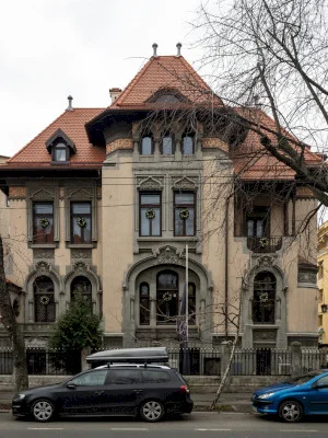 FOTO I Frumusețea uitată a Bucureștiului neoromânesc. Topul clădirilor publice și particulare care-au dat boierie, stil și identitate orașului. I INTERVIU