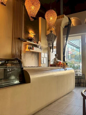 Strașnica ispită din Floreasca, locul unde iubești să păcătuiești caloric: Cafeneaua Cozofino