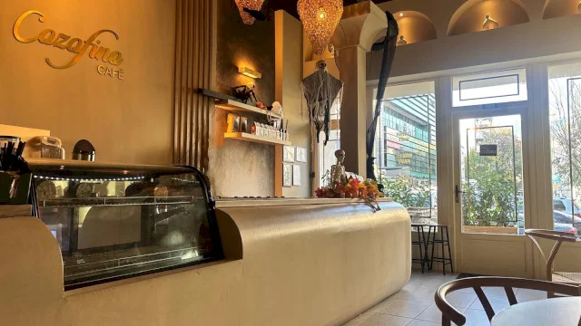 Strașnica ispită din Floreasca, locul unde iubești să păcătuiești caloric: Cafeneaua Cozofino