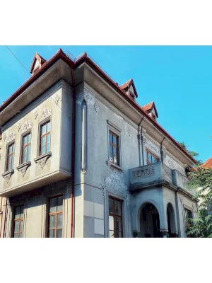 Casa lui Constantin Argetoianu, marele boier căruia nu i se cunoaște mormântul. Monumentul a fost proiectat de un “vechiu arhitect din București”