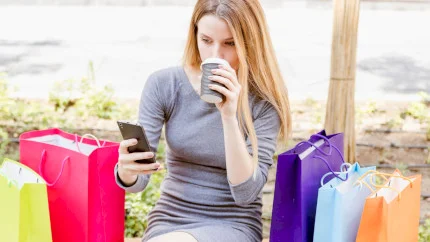 Am putea avea magazine Uniqlo, Temu și Shein în mallurile din București și din țară. NEPI Rockcastle vrea să aducă branduri internaționale  în România